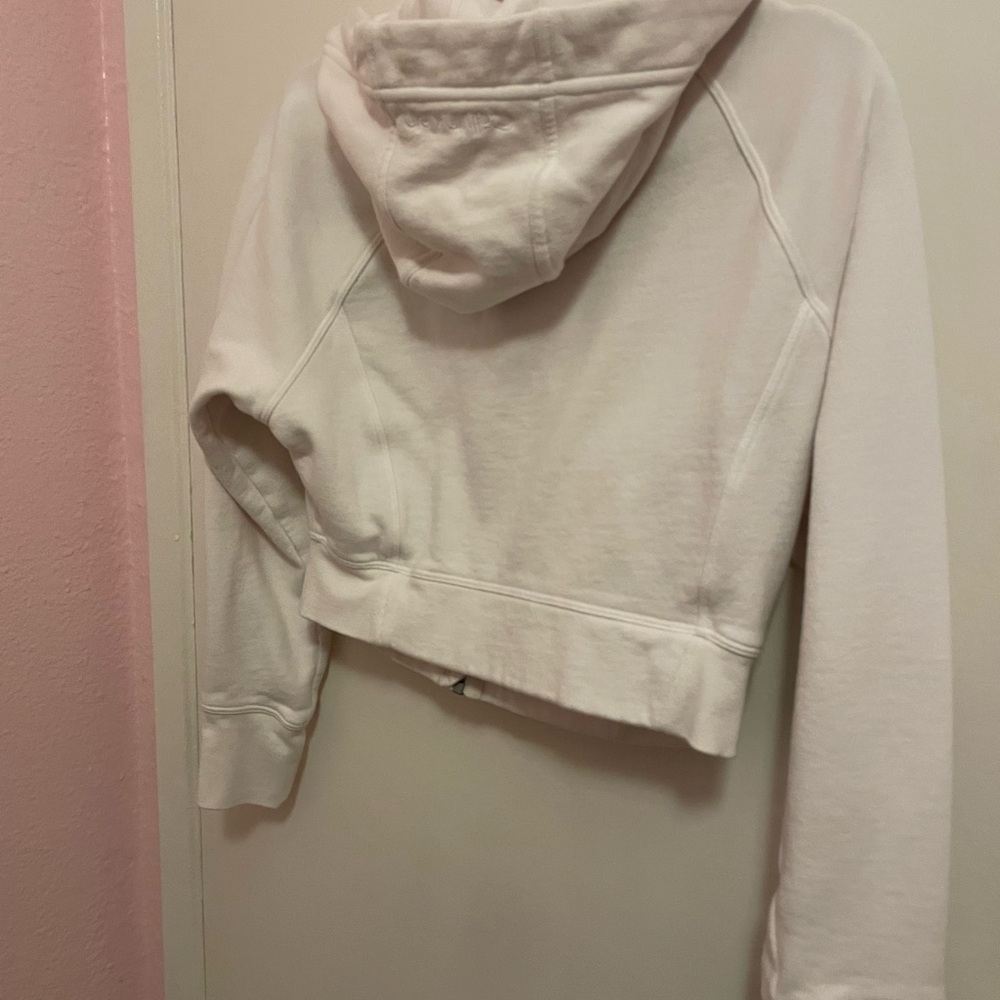 Calvin Klein Cream Performance Jacket - Picture 9 of 10